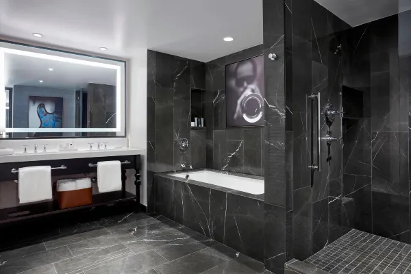 JW Marriott Nashville bathroom